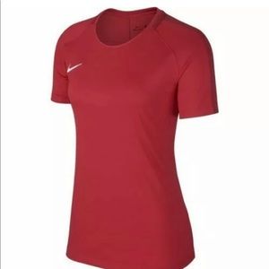 NWT Nike dry academy Women t shirts tee ladies gym training football red 893741